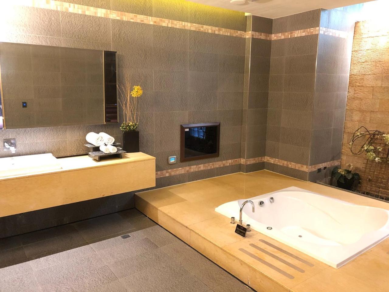 Idee Spa Motel Yangmei Εξωτερικό φωτογραφία