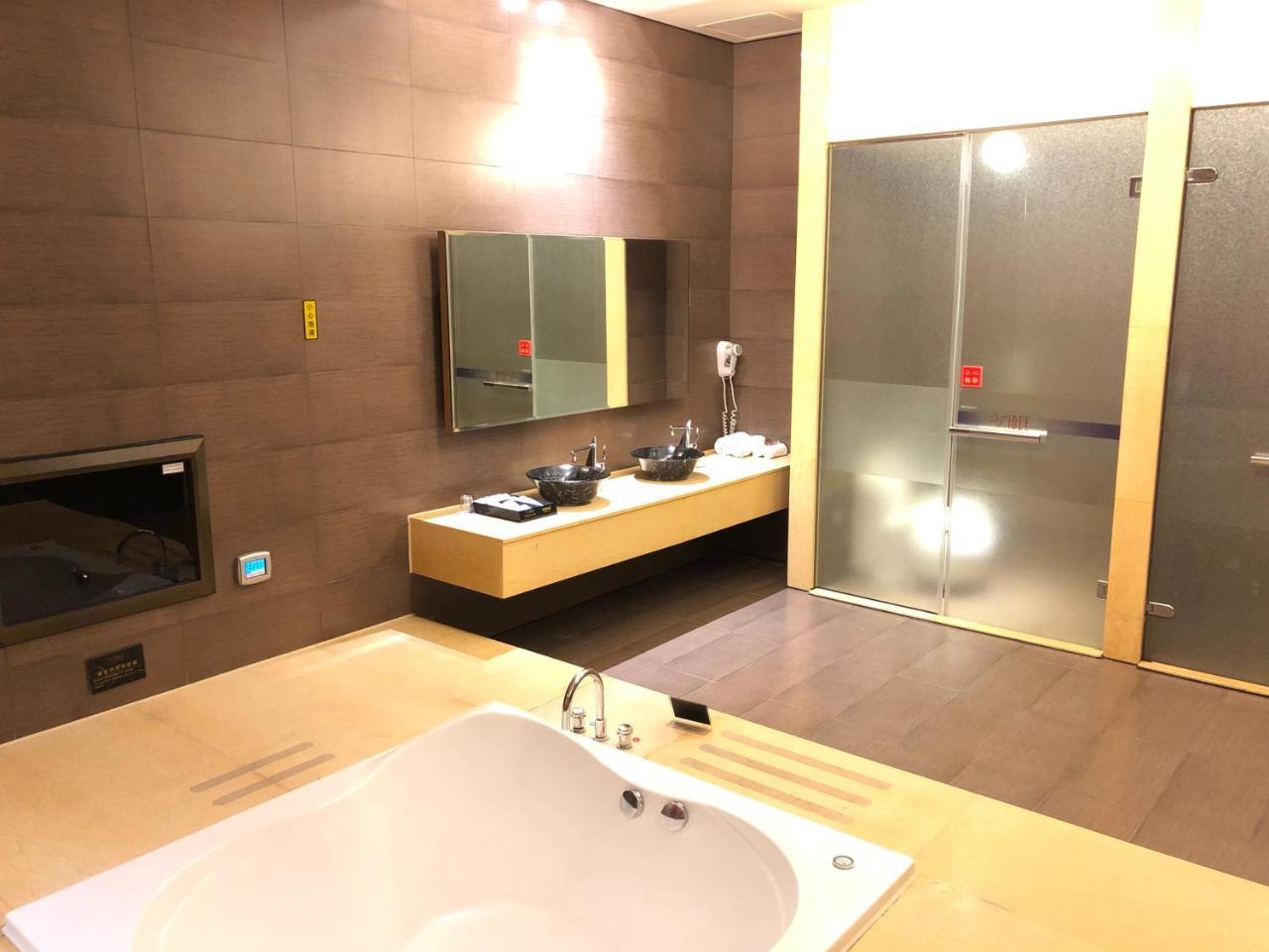 Idee Spa Motel Yangmei Εξωτερικό φωτογραφία