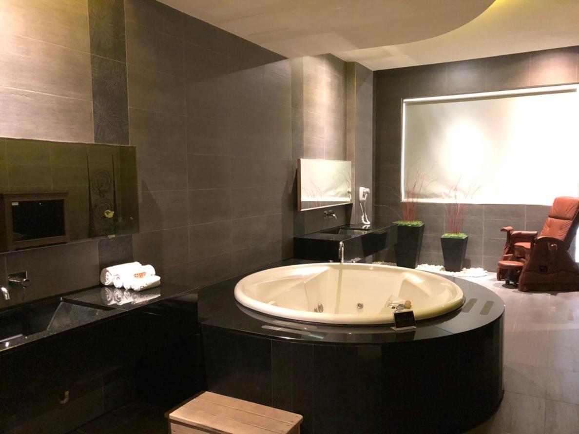Idee Spa Motel Yangmei Εξωτερικό φωτογραφία